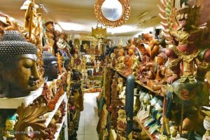 shopping-row-danau-tamblingan-sanur